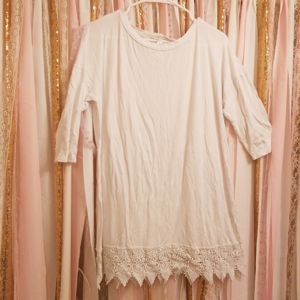 Long sleeve white tunic